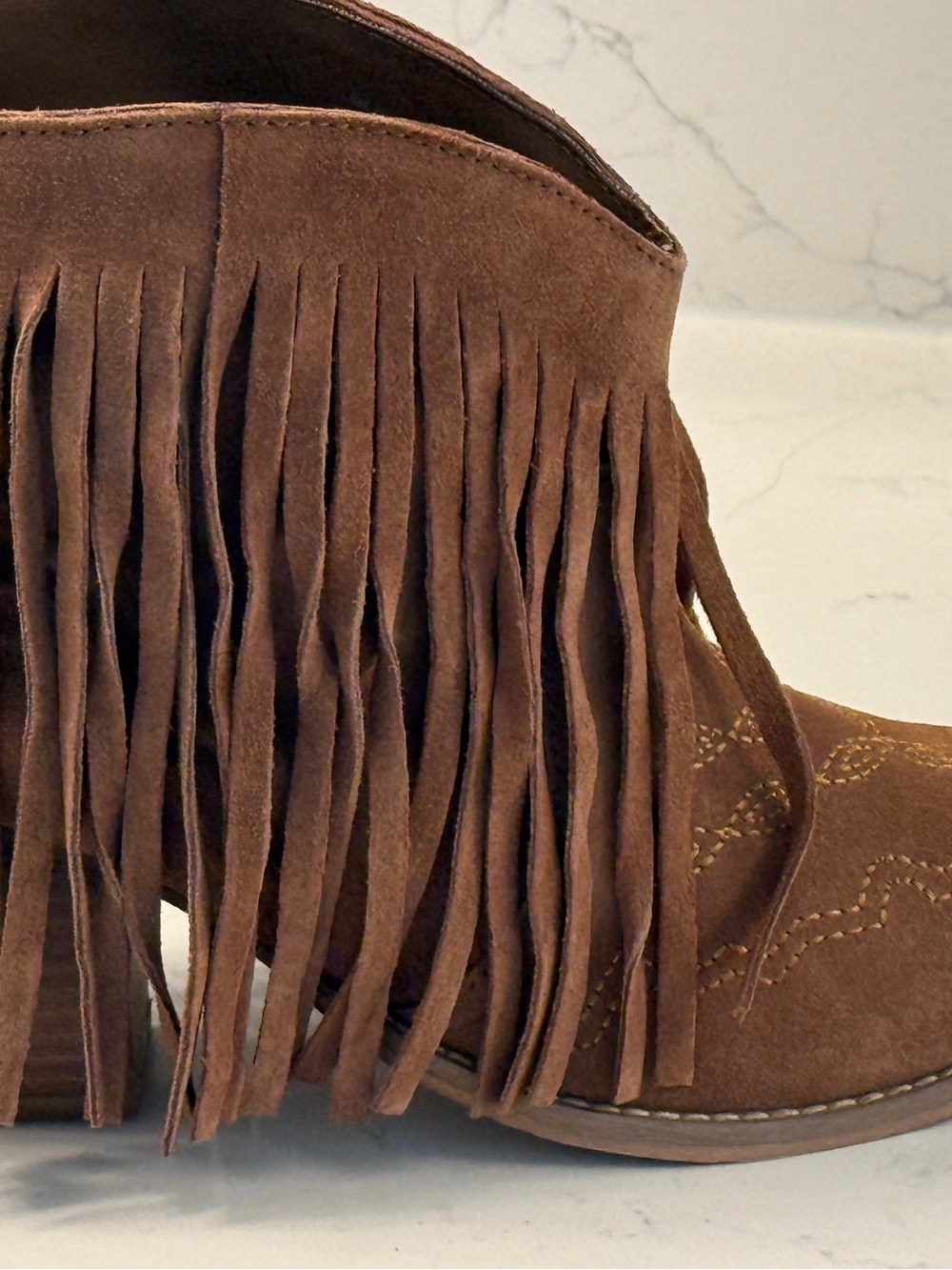 Fringed booties - Picture 3 of 9